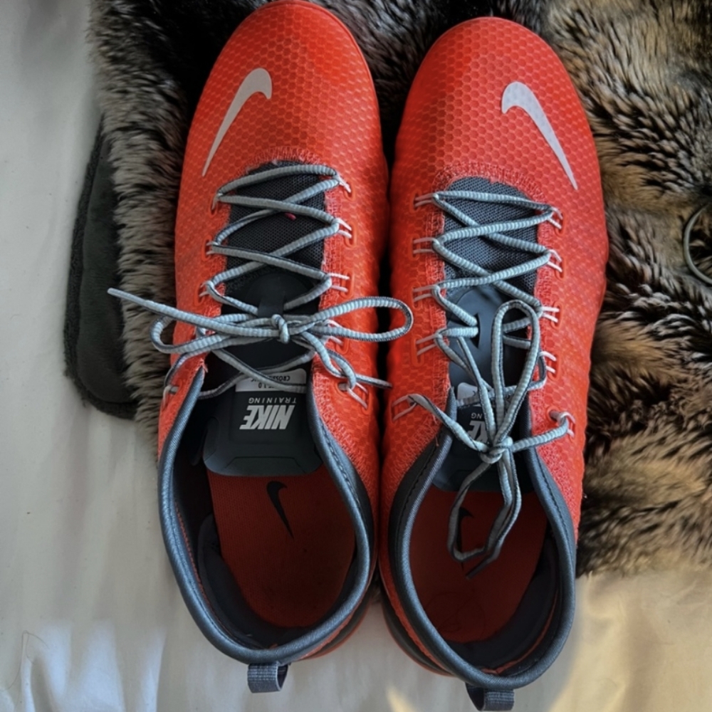 Size 10 Nike Free Bionic 1.0